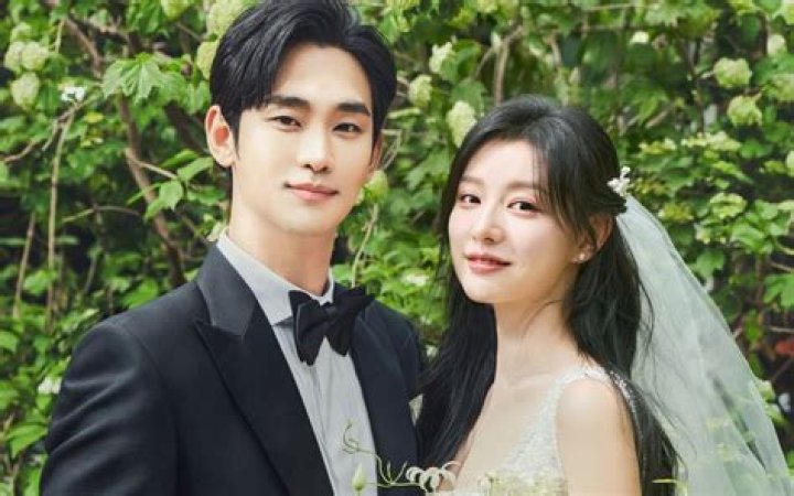 Unveiling Kim Soo-Hyun's Romantic Journey: Novia 2024