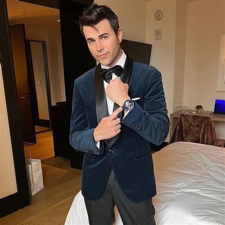 Unveiling The Life Of Mark Rober’s Wife: A Journey Beyond The Fame