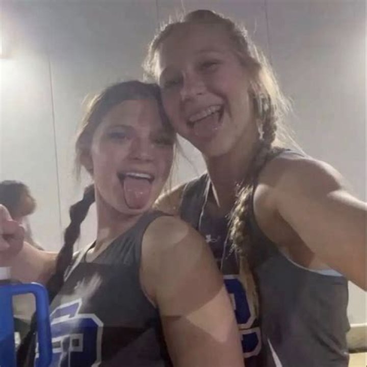 Unveiling The Mystery: Who Is Molly Noblitt's Mom?