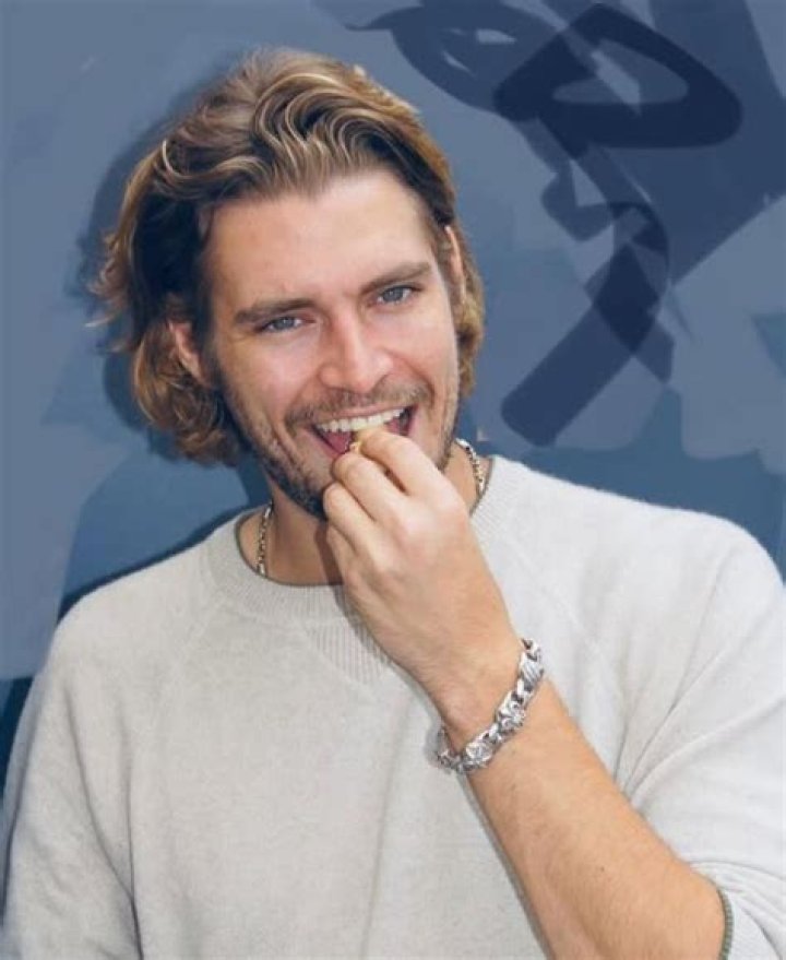 Unveiling The Life And Legacy Of Nicholas Van Varenberg