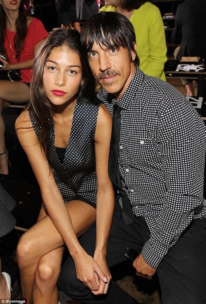 Unveiling The Life Of Novia Anthony Kiedis: Love, Music, And Stardom