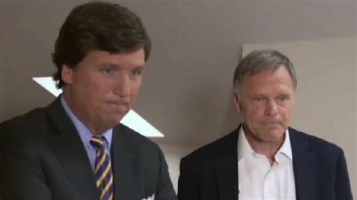 Tucker Carlson's Father: A Deep Dive Into The Life Of Dick Carlson