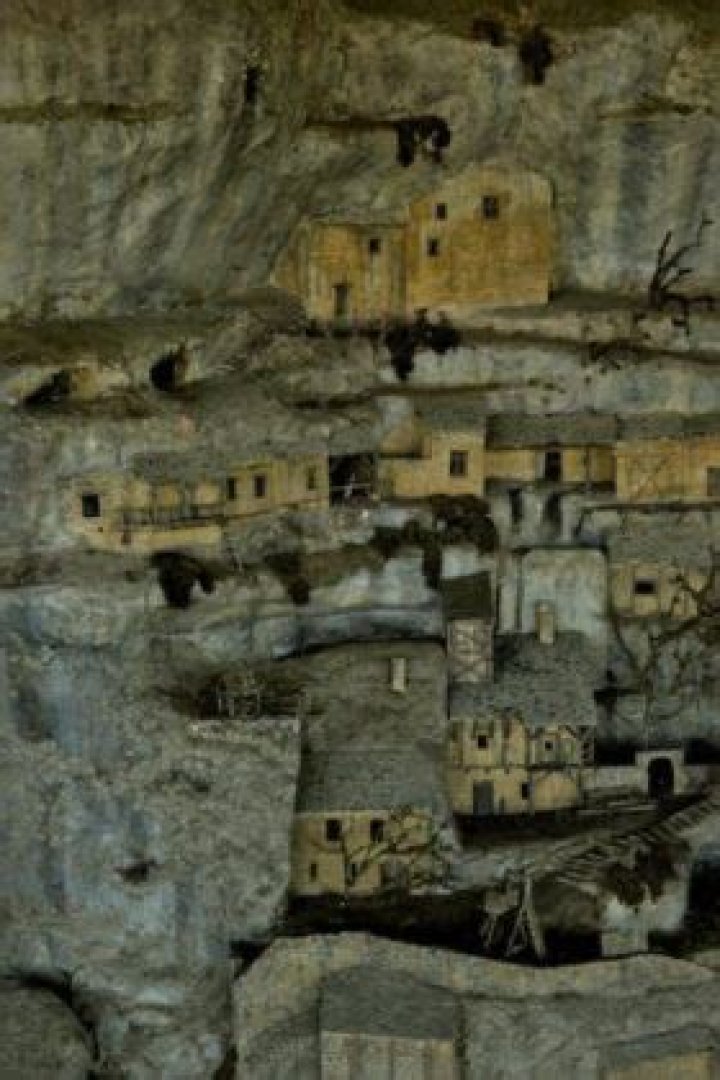 Unraveling The Mystery: Where Does Annette Roque Live Now?